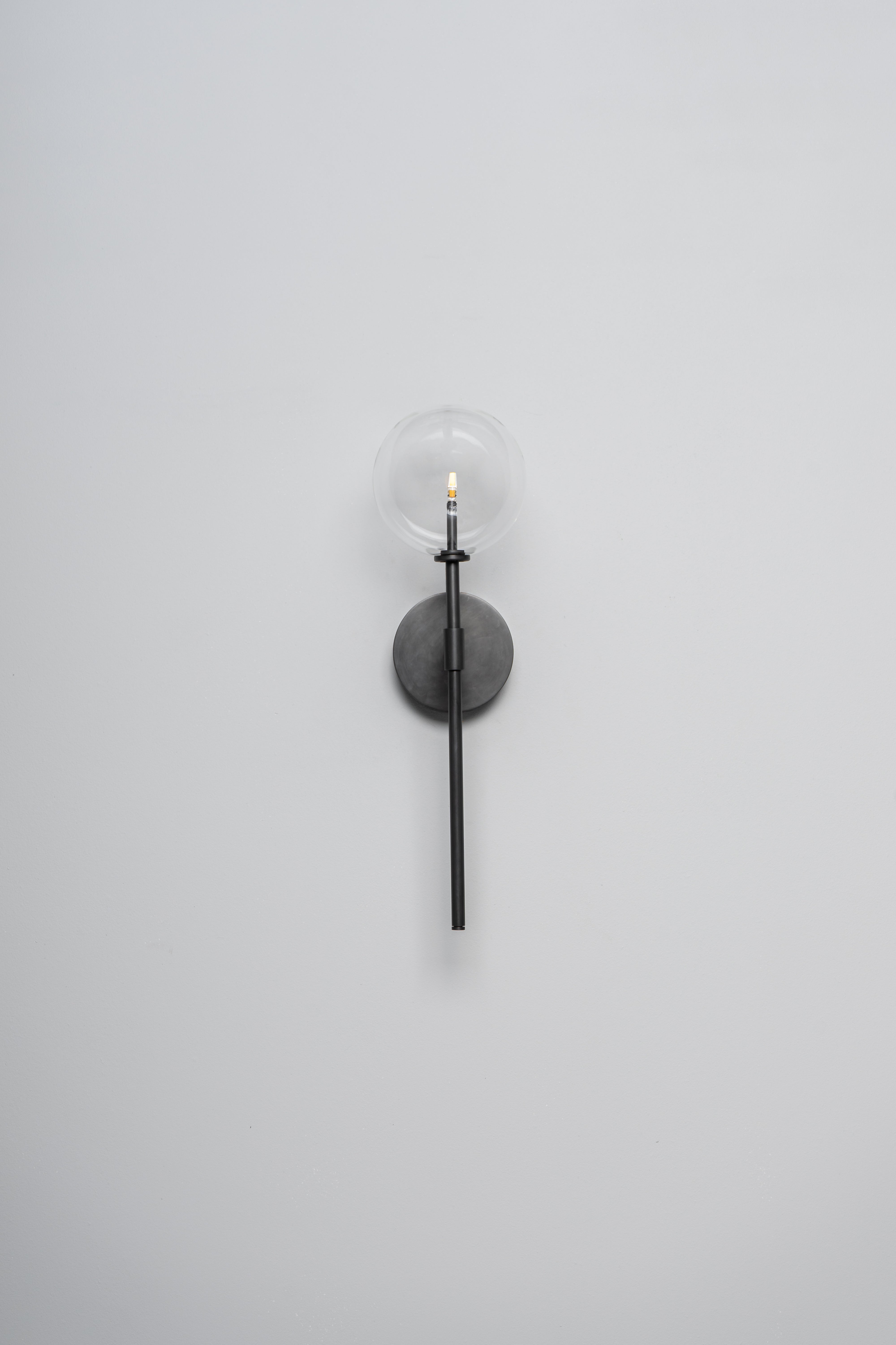 Schwung Dawn Single Black Gunmetal Transparent Globe Wall Light